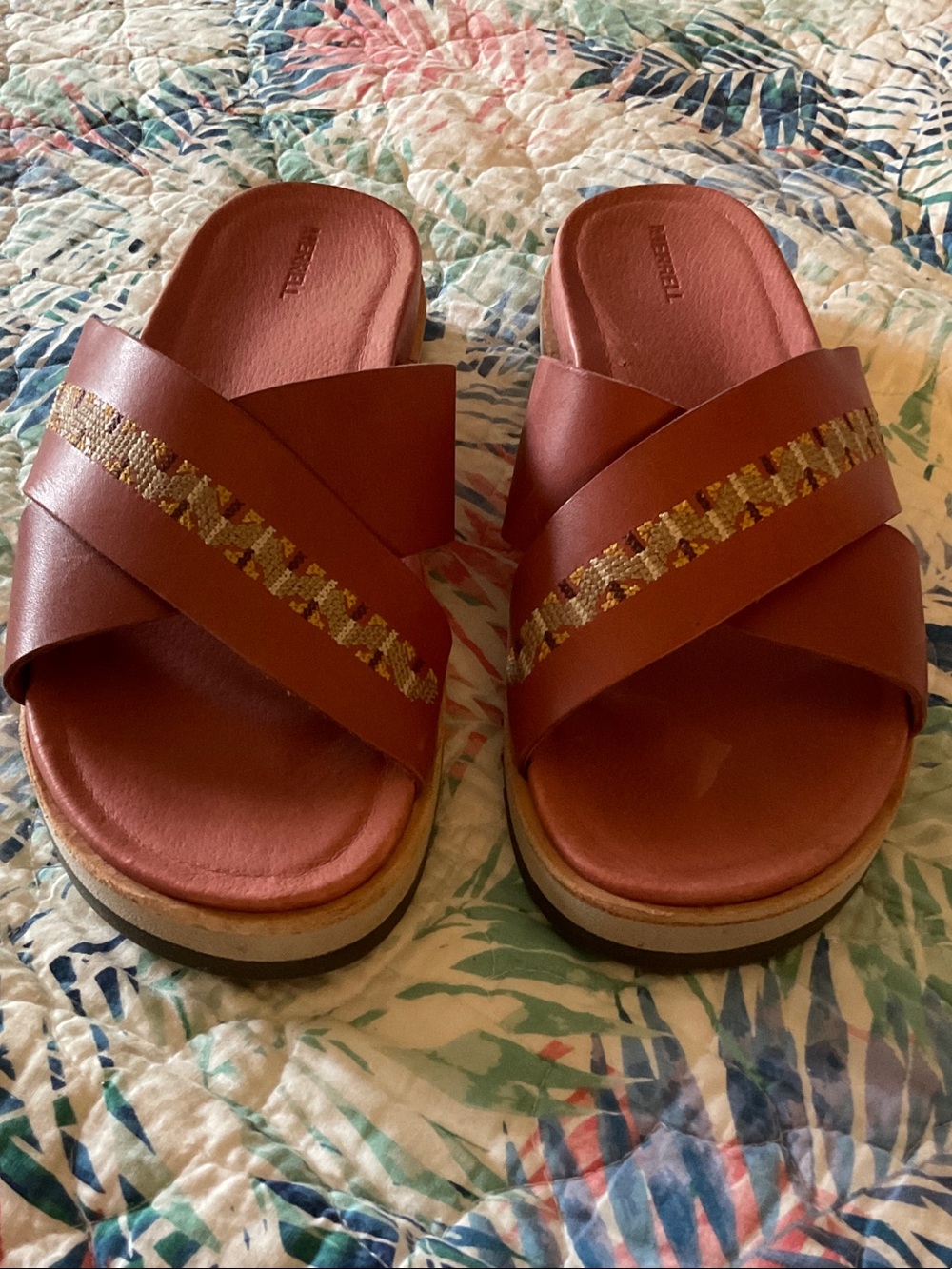 Merrell Women's Juno Redwood Cross-Strap Slide Sandals Embroidered Detail